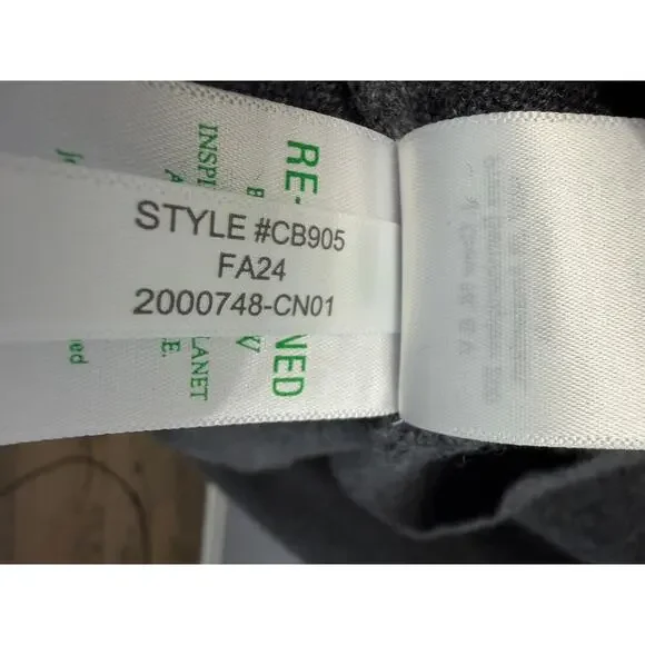 J. Crew Cashmere Relaxed Crew Neck Sweater Casual Wardrobe Grey Women's S - Picture 12 of 13